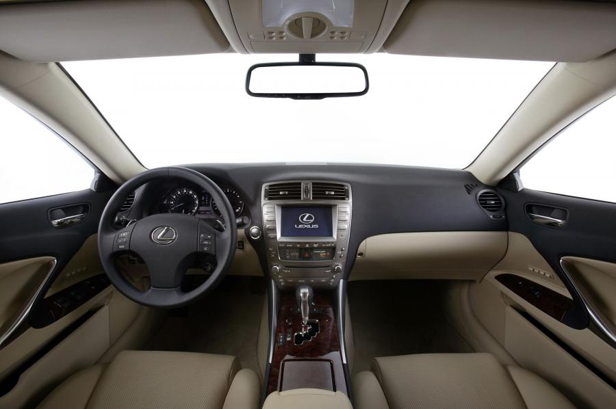  Lexus IS250 2005 года  (фото 89 из 141)